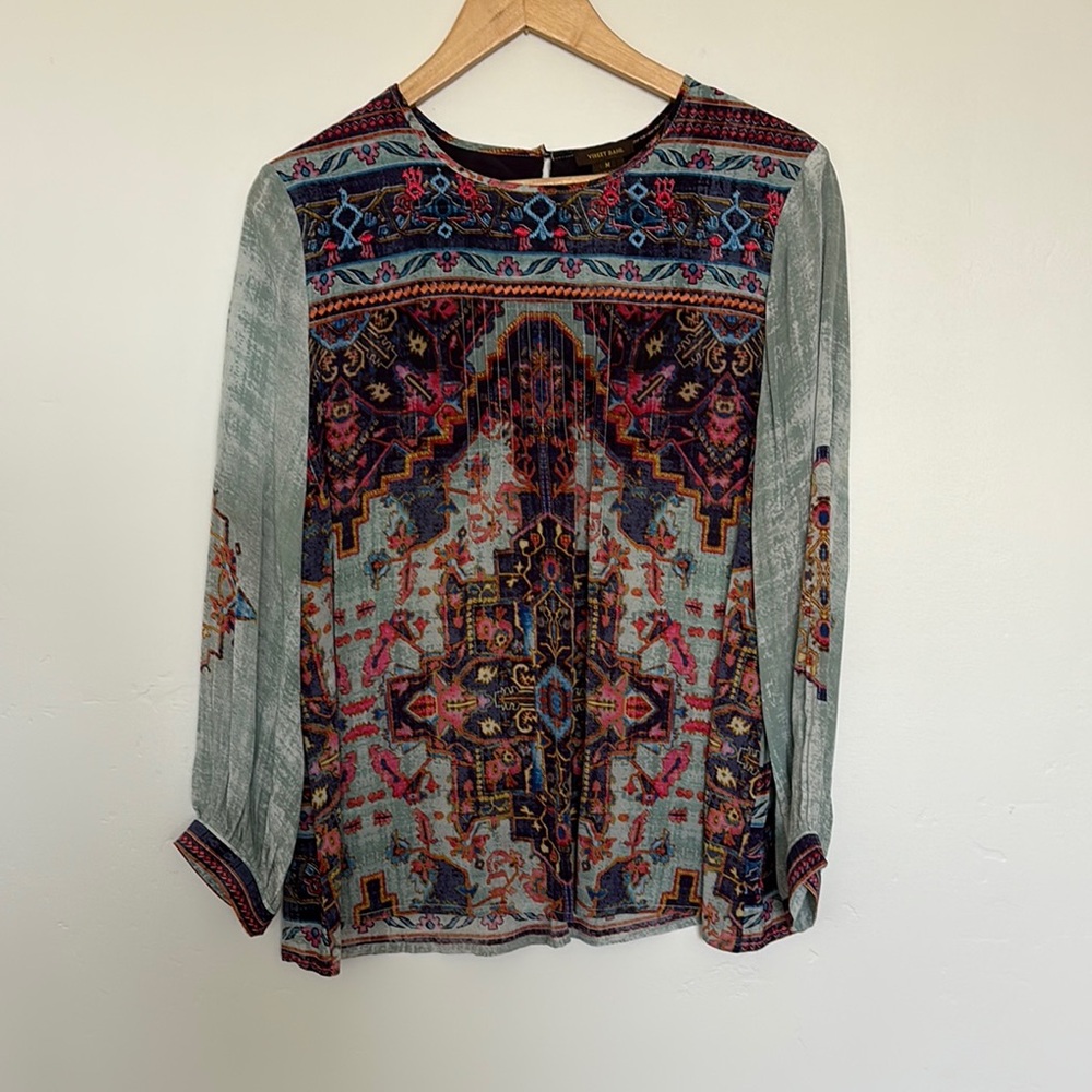 Anthropologie Graphic Blue and Red 3/4 Sleeve Blouse